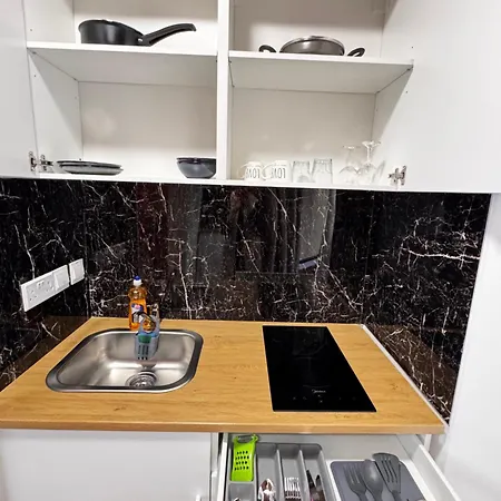 Modern Studionr3 Kitchen Bathroom Terrace リマソール