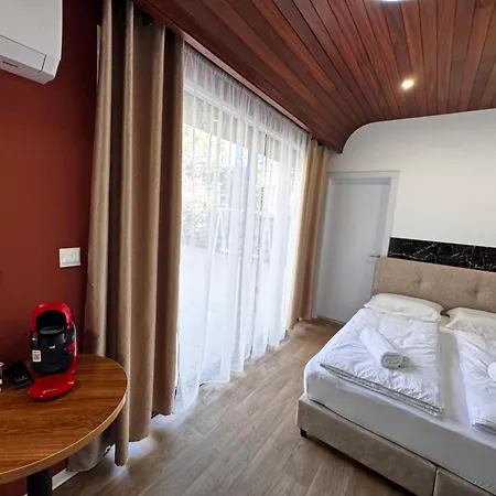 Modern Studionr3 Kitchen Bathroom Terrace リマソール