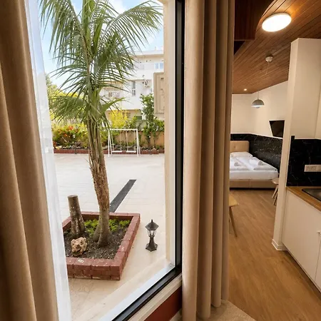 Modern Studionr3 Kitchen Bathroom Terrace Διαμέρισμα *